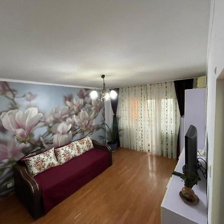 Apartament Magnolia, Piata Gorjului- Metrou Apartamento Bucareste Exterior foto